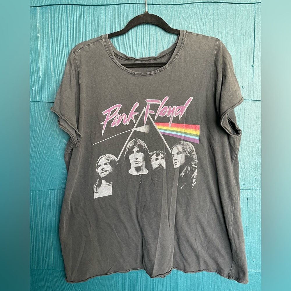 Torrid Pink Floyd tee XXL